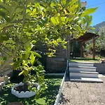 Casa Blu Nikiana